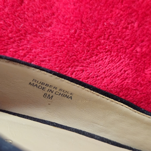 Ann Taylor Black Suede Leather Women's Pointy-Toe Shoes-Pumps - Size 8M - Picture 3 of 6